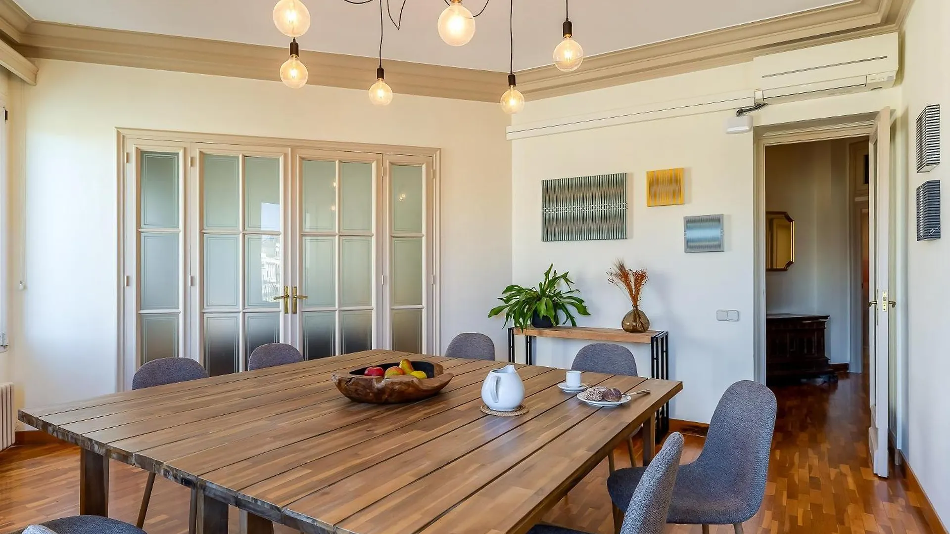 Canela Homes Barcelona Modernista 0*,