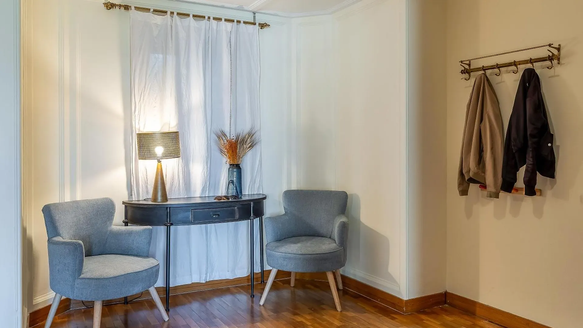 Canela Homes Barcelona Modernista Apartment