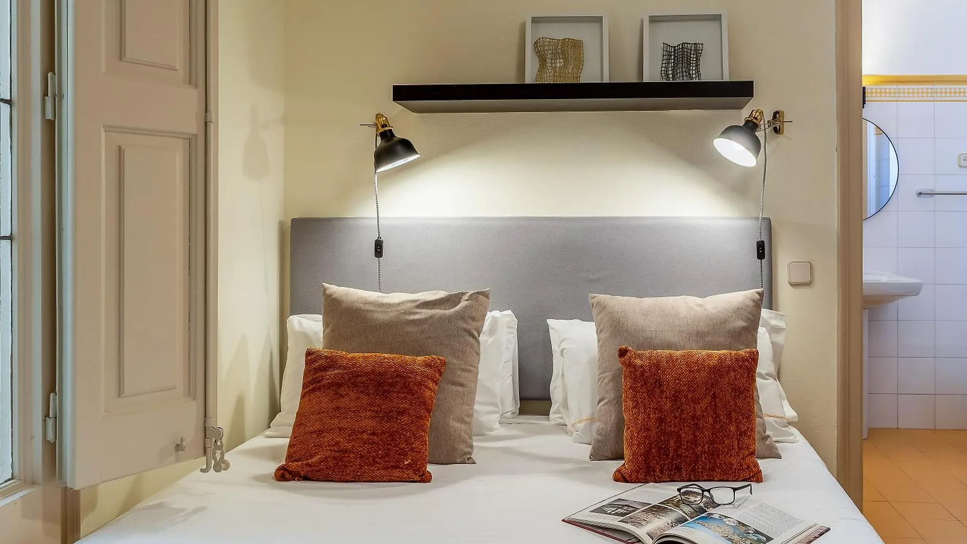 Canela Homes Barcelona Modernista Spain